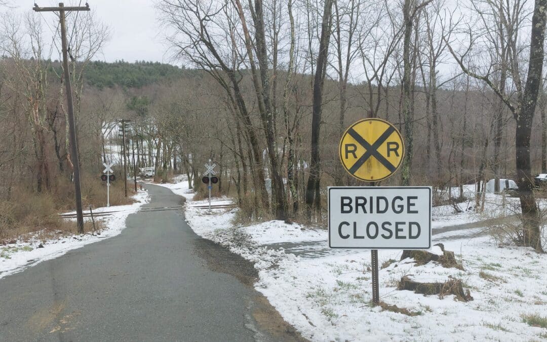 Bridge connecting Hardwick, New Braintree closed for safety