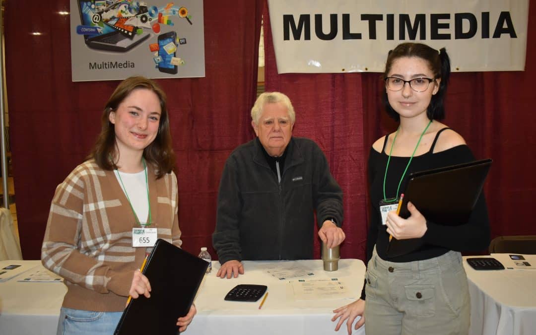 Credit fair teaches Greater Westfield teens to balance books