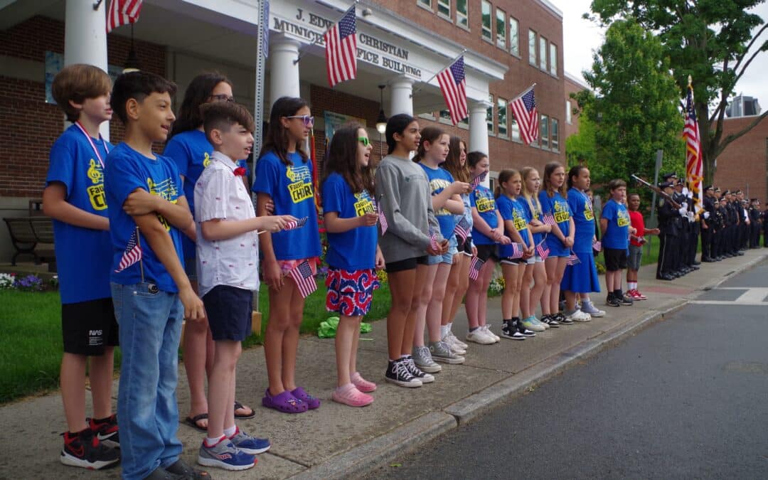 Sen. recalls fallen comrades at West Springfield Memorial Day
