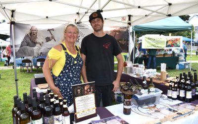 Meadery, bakery bring Hilltown products to farmers market