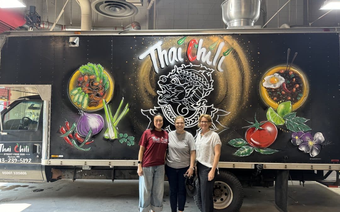 Thai Chili Food Truck paint job brings out collaboration