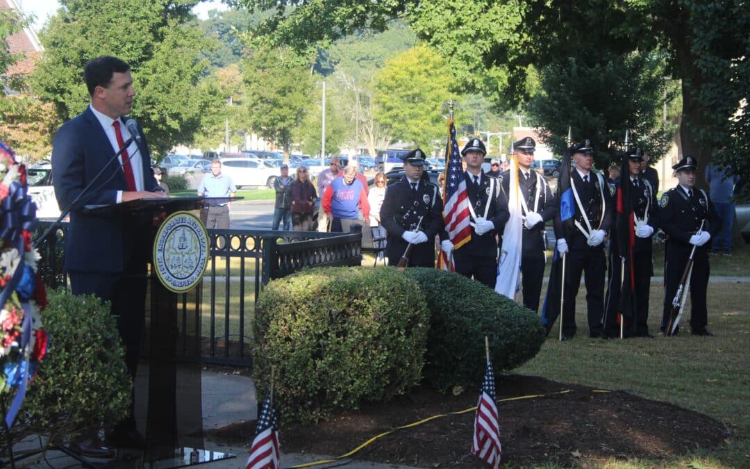 Ceremony in West Springfield honors victims of 9/11 attacks