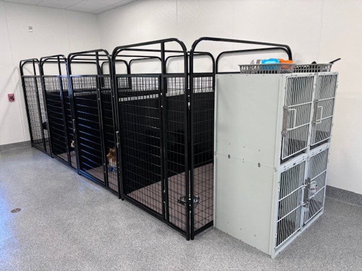Smith Vocational opens new animal companion building