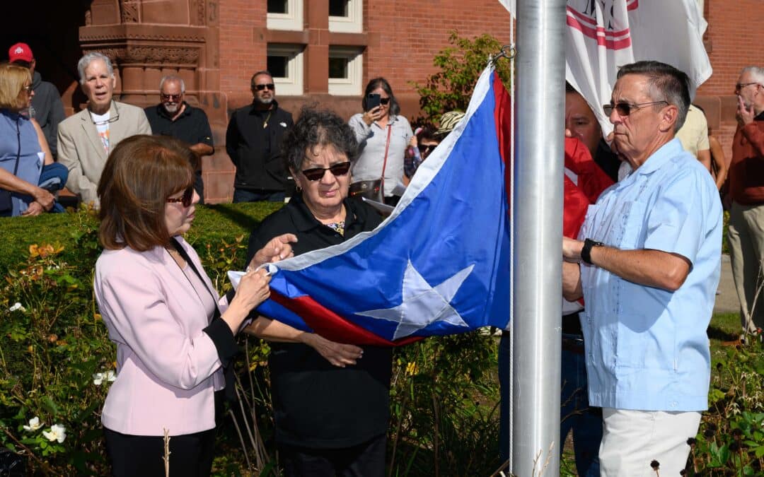 Westfield Puerto Rican group honors 2 educators