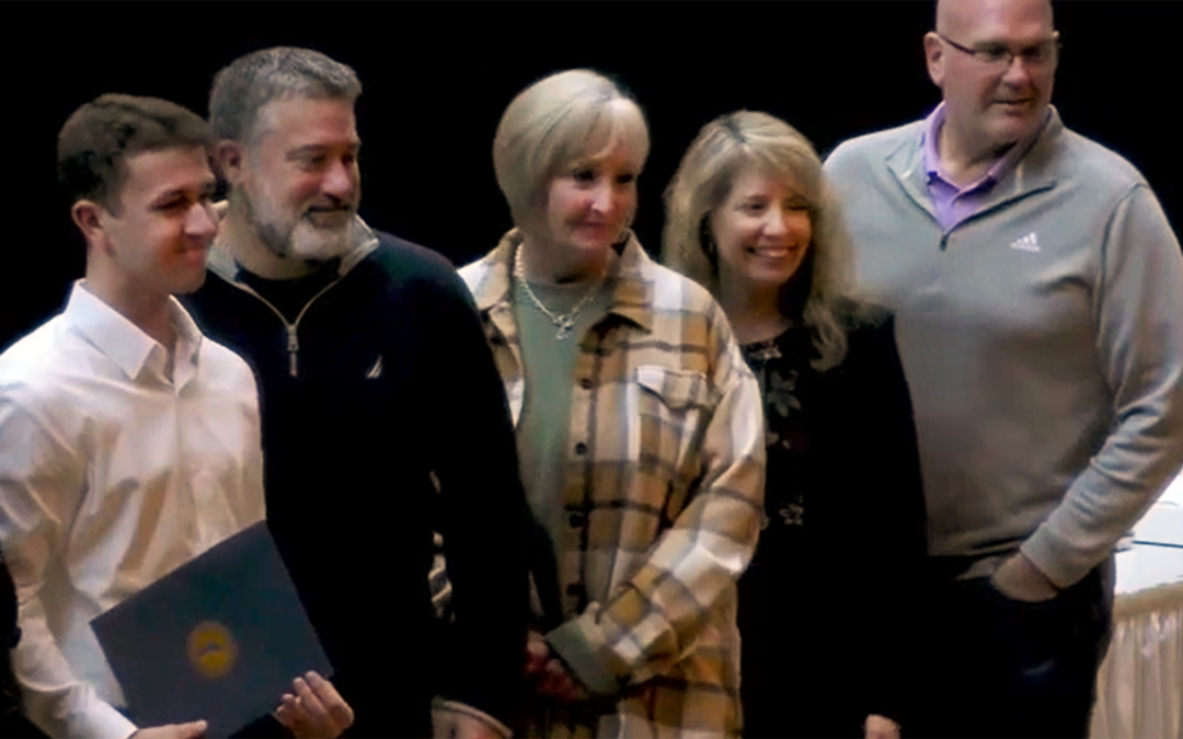 Agawam senior receives Certificate of Academic Excellence