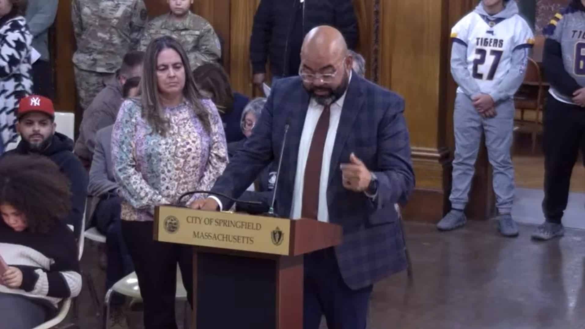 Sp. Gomez school committee