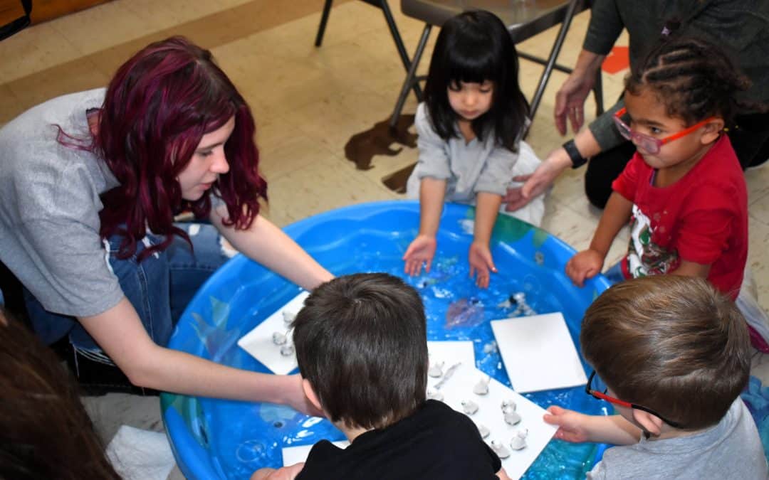 Westfield High 10th graders lead Fort Meadow pre-K STEM activities