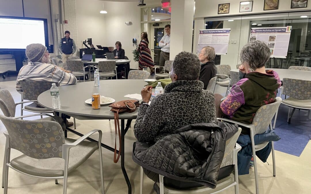 Holyoke gets feedback on improving downtown signage