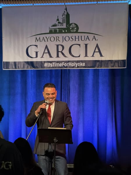 Garcia hosts kickoff event to launch reelection bid
