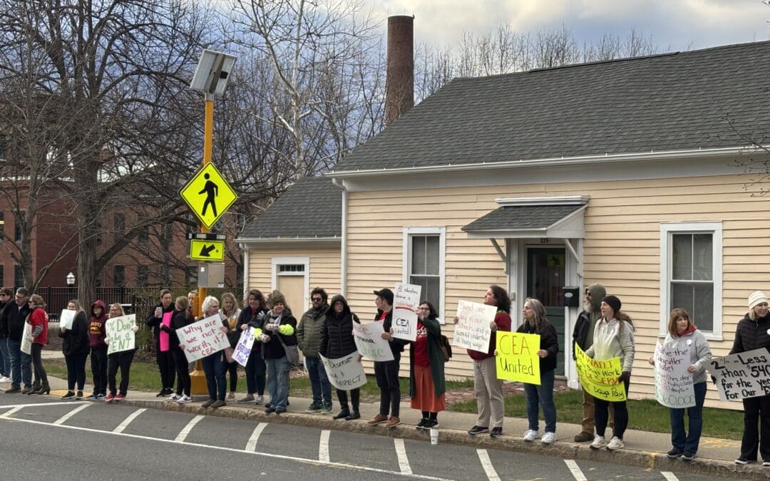 Chicopee educators bring contract fight to School Committee