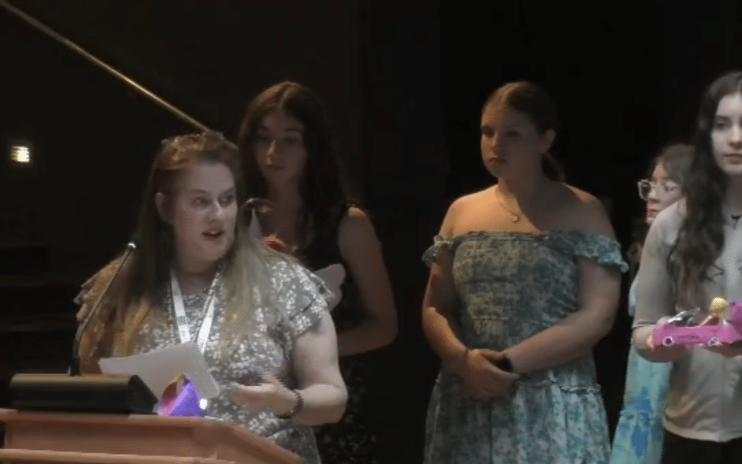 Agawam STEM teacher wins award; highlights district’s programs