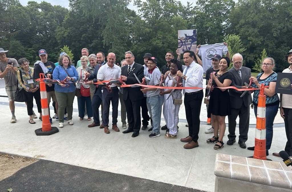 Springfield celebrates opening of first public skate, bike park