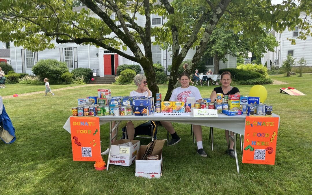 Food Trucks on the Rotary benefits local food pantries