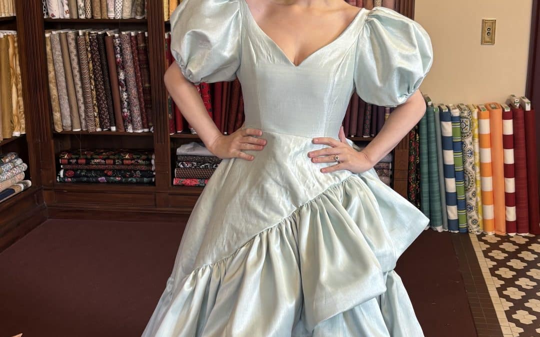 Holyoke designer creates gown for Oz historian