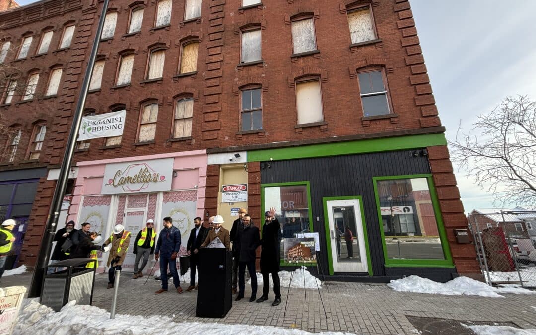 Holyoke project to add apartments, storefronts