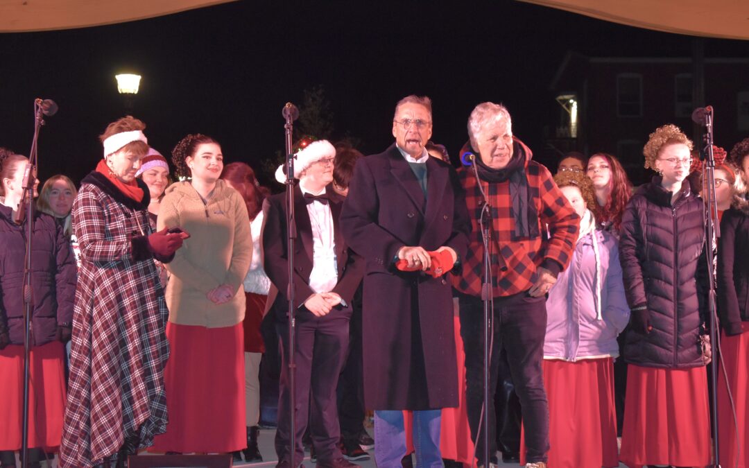 Mayor’s Tree Lighting brings on the holiday season in Westfield