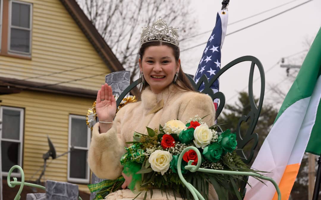 Soggy weather doesn’t dampen spirits at Holyoke St. Patrick’s Parade