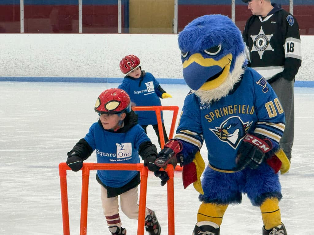 Students learn to skate with Olympian, Thunderbirds