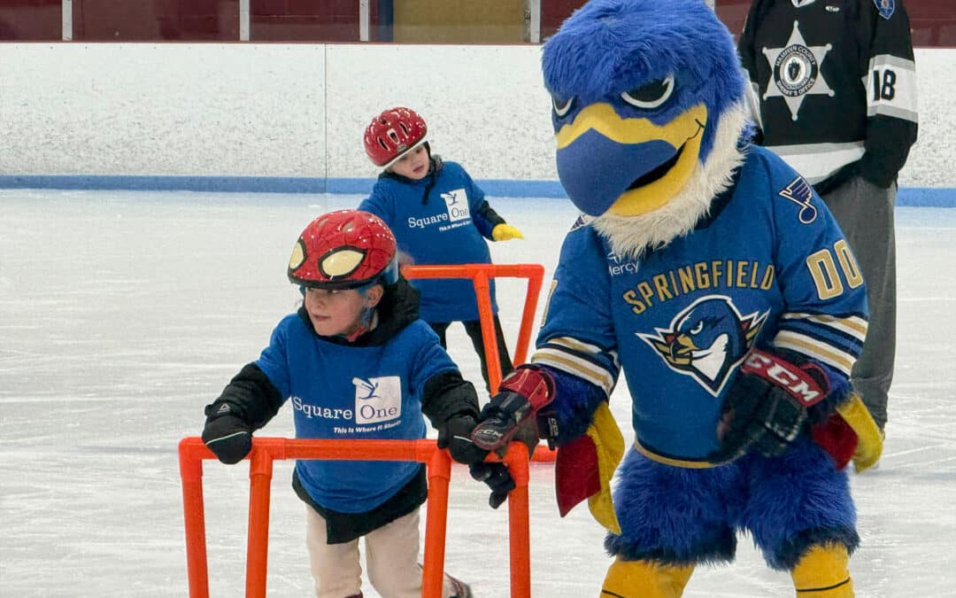 Students learn to skate with Olympian, Thunderbirds