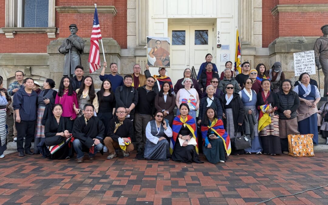 Walk for Tibet stops in Northampton, marches through Hampshire County