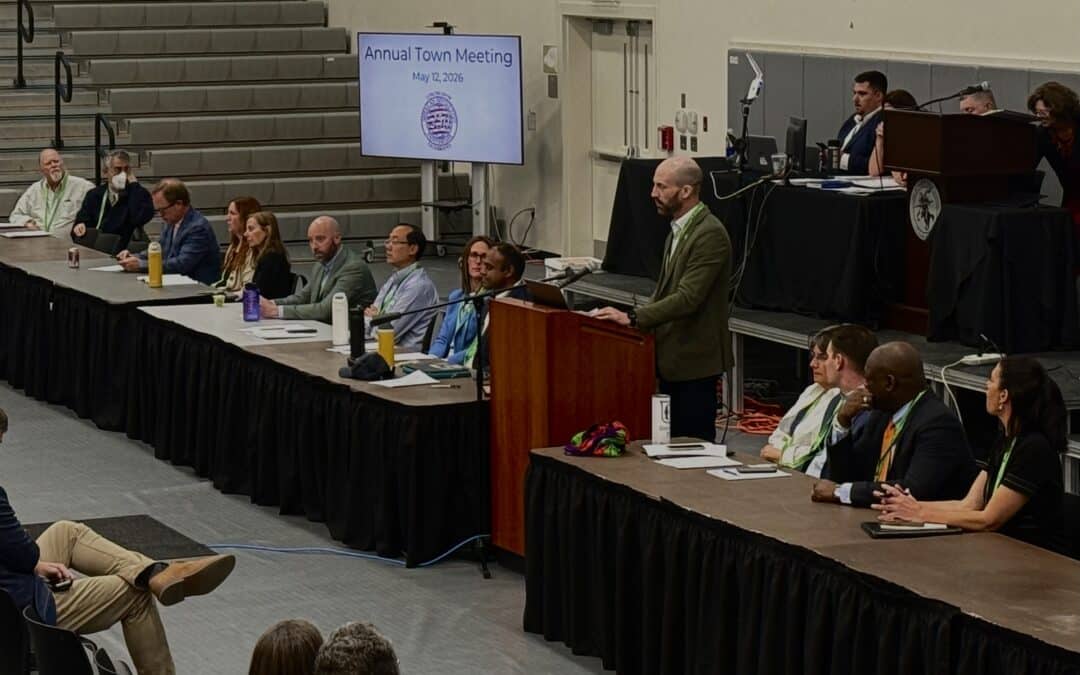Longmeadow voters say no to town-owned fiber