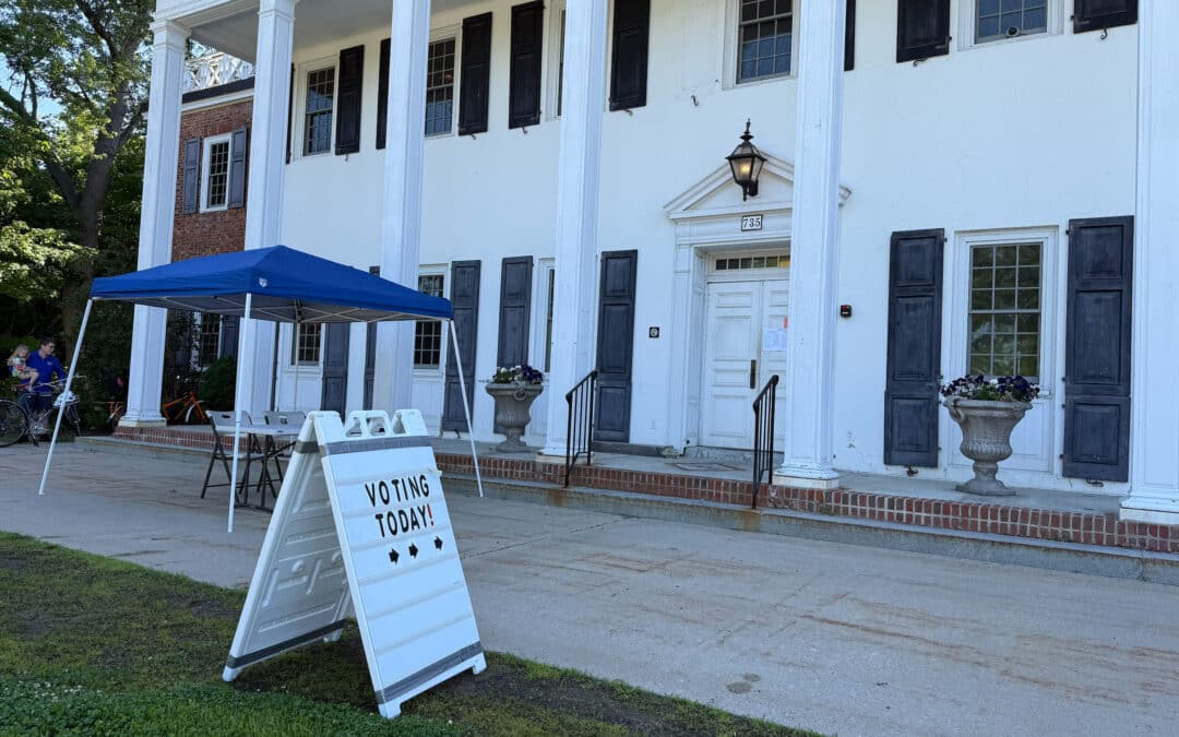 Longmeadow voters once again say no to fiber through override