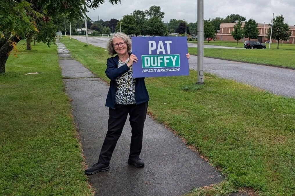 Duffy defeats Dean in 5th Hampden District primary